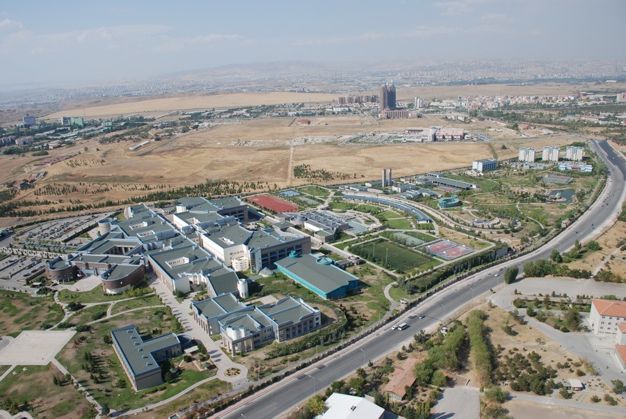 Kahramanlarımızın yanındayız. 5